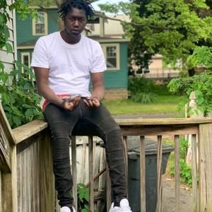 Meet your Posher, Akoo